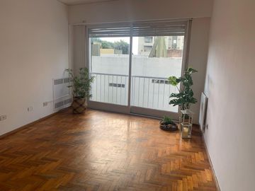 Departamento en Olivos-Vias/Rio