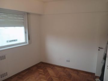 Departamento en Olivos-Vias/Rio