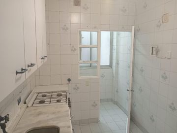 Departamento en Olivos-Vias/Rio