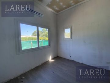 Casa - Casuarinas Del Pilar