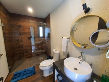 CASA EN RENTA Y VENTA EN RANCHO AVNDARO.