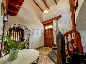¡OCASIÒN: ¡SE VENDE HERMOSA CASA EN CONDOMINIO PRIVADO EL PUEBLO!