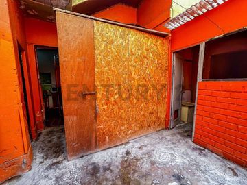 ¡DEPARTAMENTO EN VENTA EN PRIMER PISO, CÓMODO Y CERCA DE TODO LO QUE NECESITAS!
