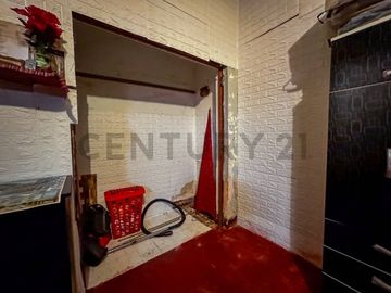 ¡DEPARTAMENTO EN VENTA EN PRIMER PISO, CÓMODO Y CERCA DE TODO LO QUE NECESITAS!