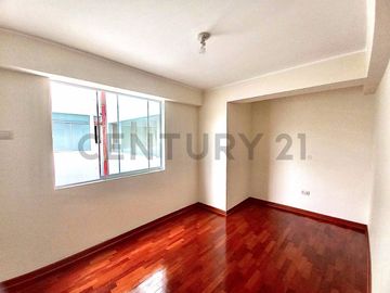 Vendo departamento de 80 m2 en San Miguel -  2 Habitaciones - Sin Alcabala