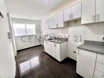 Vendo departamento de 80 m2 en San Miguel -  2 Habitaciones - Sin Alcabala