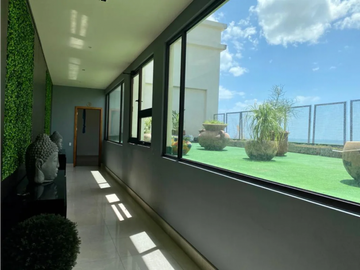 Se vende PENTHOUSE en santa maria