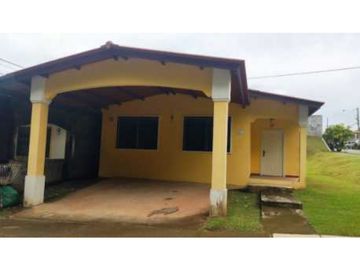 VENDO CASA EN BRISAS DEL GOLF 3R (DMFS)