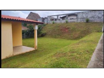 VENDO CASA EN BRISAS DEL GOLF 3R (DMFS)