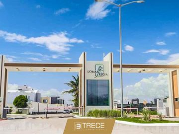 Casa en venta Fraccionamiento Lomas de La Rioja, Riviera Veracruzana, Alvarado