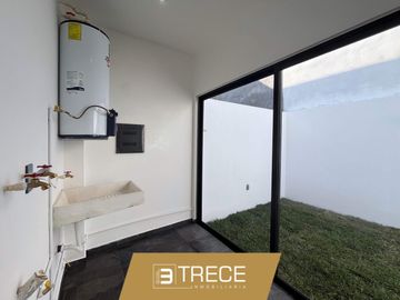 Casa en venta Fraccionamiento Lomas de La Rioja, Riviera Veracruzana, Alvarado