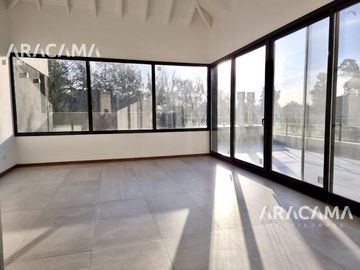VENTA CASA EN SAINT THOMAS - CANNING
