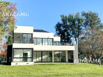 VENTA CASA EN SAINT THOMAS - CANNING
