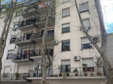 Estupendo semipiso al frente