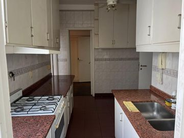 Estupendo semipiso al frente