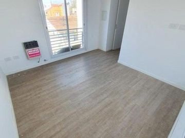 DUPLEX DE 4 AMBIENTES EN VENTA A ESTRENAR CON COCHERA CUBIERTA Y BAULERA, OLIVOS