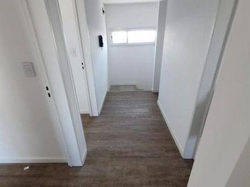 DUPLEX DE 4 AMBIENTES EN VENTA A ESTRENAR CON COCHERA CUBIERTA Y BAULERA, OLIVOS
