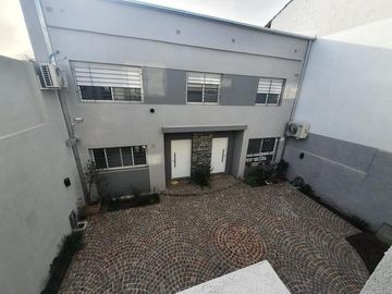 DUPLEX DE 4 AMBIENTES EN VENTA A ESTRENAR CON COCHERA CUBIERTA Y BAULERA, OLIVOS