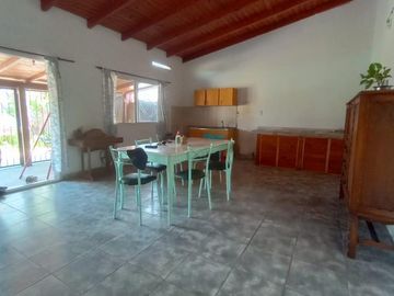 Casa en Funes