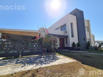 Casa - Los Nogales
