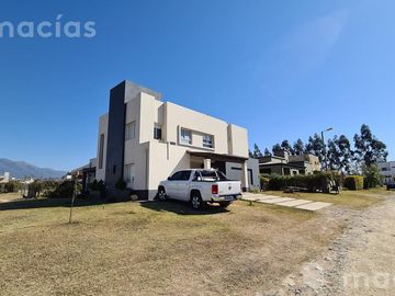Casa - Los Nogales