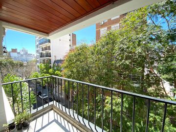 VENTA-DEPARTAMENTO DE 2 DORMITORIOS-BUENOS AIRES Y 9 DE JULIO-AMPLIO