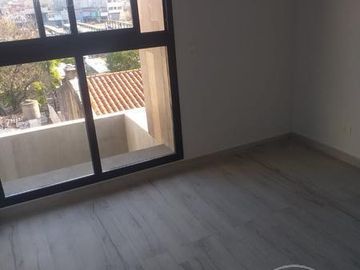Exclusivo 4 ambientes c/terraza propia con parrilla y jacuzzi