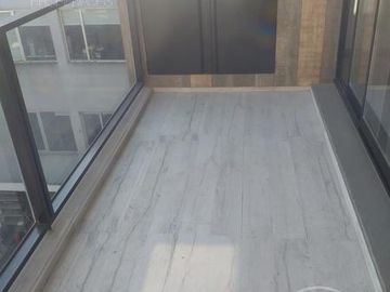 Exclusivo 4 ambientes c/terraza propia con parrilla y jacuzzi