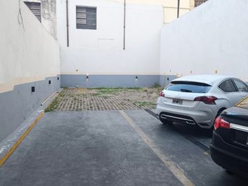 Venta, Departamento, 3 Ambientes, Con Cochera, Piso Alto, Luminoso,  Almagro, Caballito