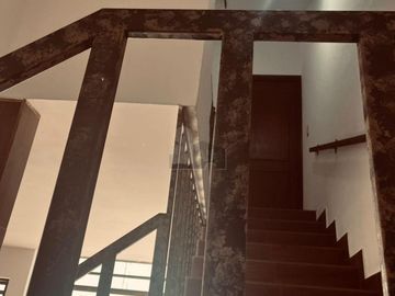 Casa en Venta en Fracc. El Dorado, León, Gto.a lado de Via Alta y el Blvd. Aeropuerto Amplia