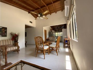Venta de cabaña en frente de la playa, en Don Jaca, Santa Marta