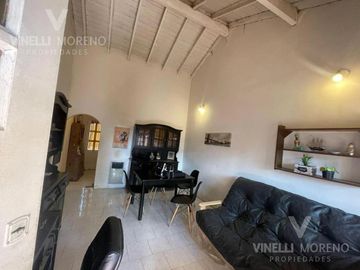 Casa sobre gran lote ideal emprendimiento