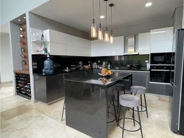VENTA DE CASA CAMPESTRE CON PISCINA. VALLE VERDE, ALFAGURA-JAMUNDI