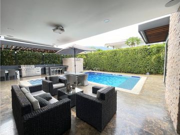 VENTA DE CASA CAMPESTRE CON PISCINA. VALLE VERDE, ALFAGURA-JAMUNDI