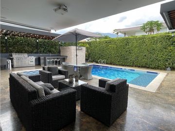 VENTA DE CASA CAMPESTRE CON PISCINA. VALLE VERDE, ALFAGURA-JAMUNDI