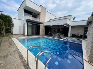 VENTA DE CASA CAMPESTRE CON PISCINA. VALLE VERDE, ALFAGURA-JAMUNDI
