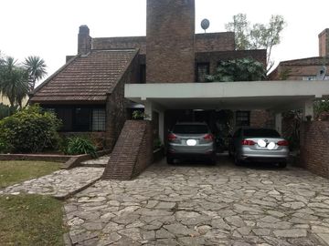 Casa, venta, barrio El Tato - San Miguel