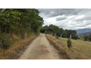 VENDO FINCA EN PAIPA 15.3 HECTREAS