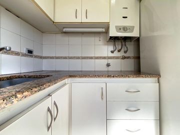VENTA - Departamento - 2 Dormitorios con Terraza Exclusiva - La Tablada , Rosario