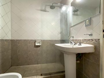 VENTA - Departamento - 2 Dormitorios con Terraza Exclusiva - La Tablada , Rosario