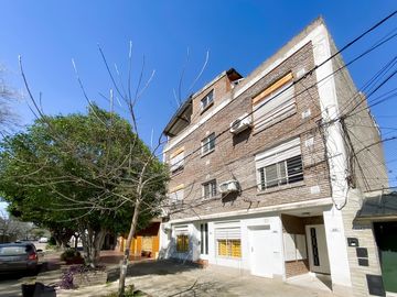 VENTA - Departamento - 2 Dormitorios con Terraza Exclusiva - La Tablada , Rosario