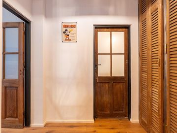 Venta Casa De Estilo Tres Dormitorios Reciclada Terraza. Echesortu