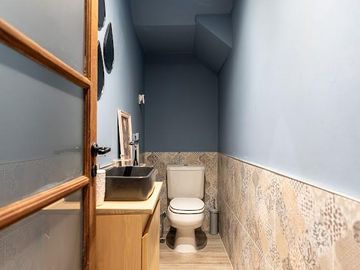 Venta Casa De Estilo Tres Dormitorios Reciclada Terraza. Echesortu
