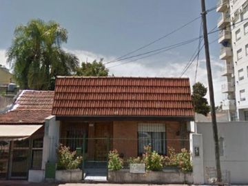 CASA A LA VENTA - IDEAL INVERSION - OPORTUNIDAD!!
