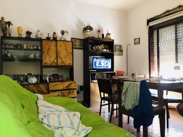 CASA A LA VENTA - IDEAL INVERSION - OPORTUNIDAD!!