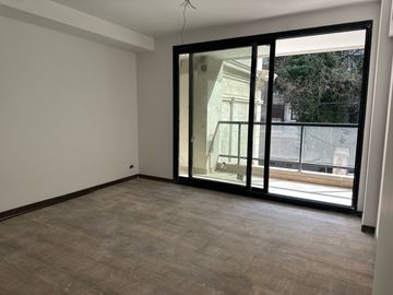 Departamento en venta de 3 Ambientes  en duplex en Caballito Sur - Palazzo Terry
