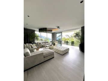 Casa en las Palmas espectacular
