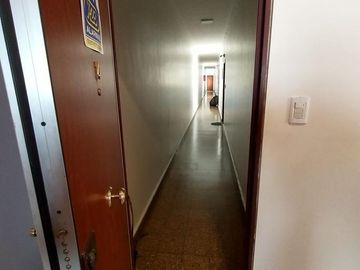 DEPARTAMENTO VENTA TRES AMBIENTES HIPOLITO YRIGOYEN  4243 (LANUS)