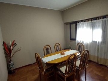 DEPARTAMENTO VENTA TRES AMBIENTES HIPOLITO YRIGOYEN  4243 (LANUS)