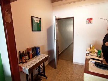 DEPARTAMENTO VENTA TRES AMBIENTES HIPOLITO YRIGOYEN  4243 (LANUS)